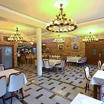 Roza فندق Kamieniec Wroclawski