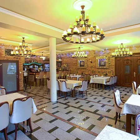 Roza 酒店 Kamieniec Wroclawski