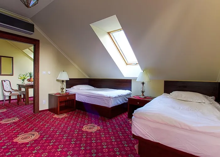 Róża Hotel Kamieniec Wroclawski